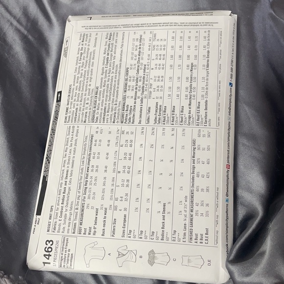 Simplicity 1463 pattern - Picture 2 of 3